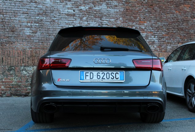 Audi RS6 Avant C7 2015