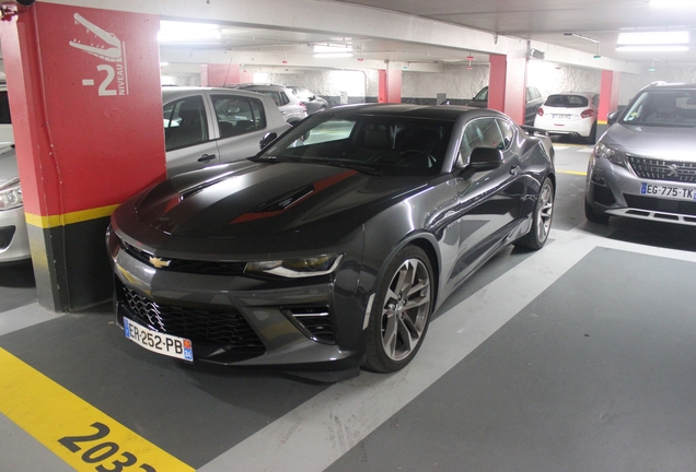 Chevrolet Camaro SS 2016 50th Anniversary