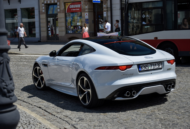 Jaguar F-TYPE R AWD Coupé