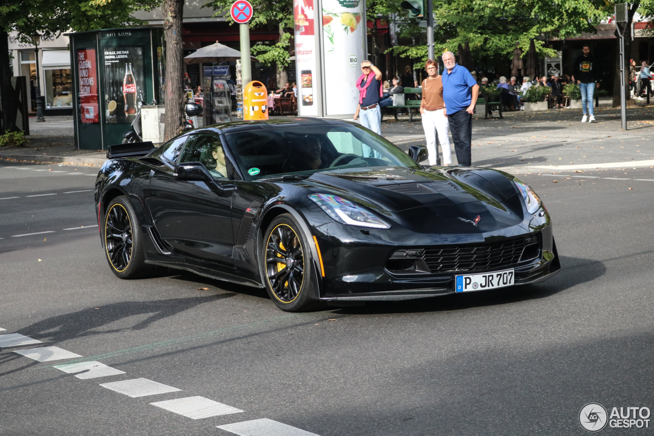 Chevrolet Corvette C7 Z06 R Edition