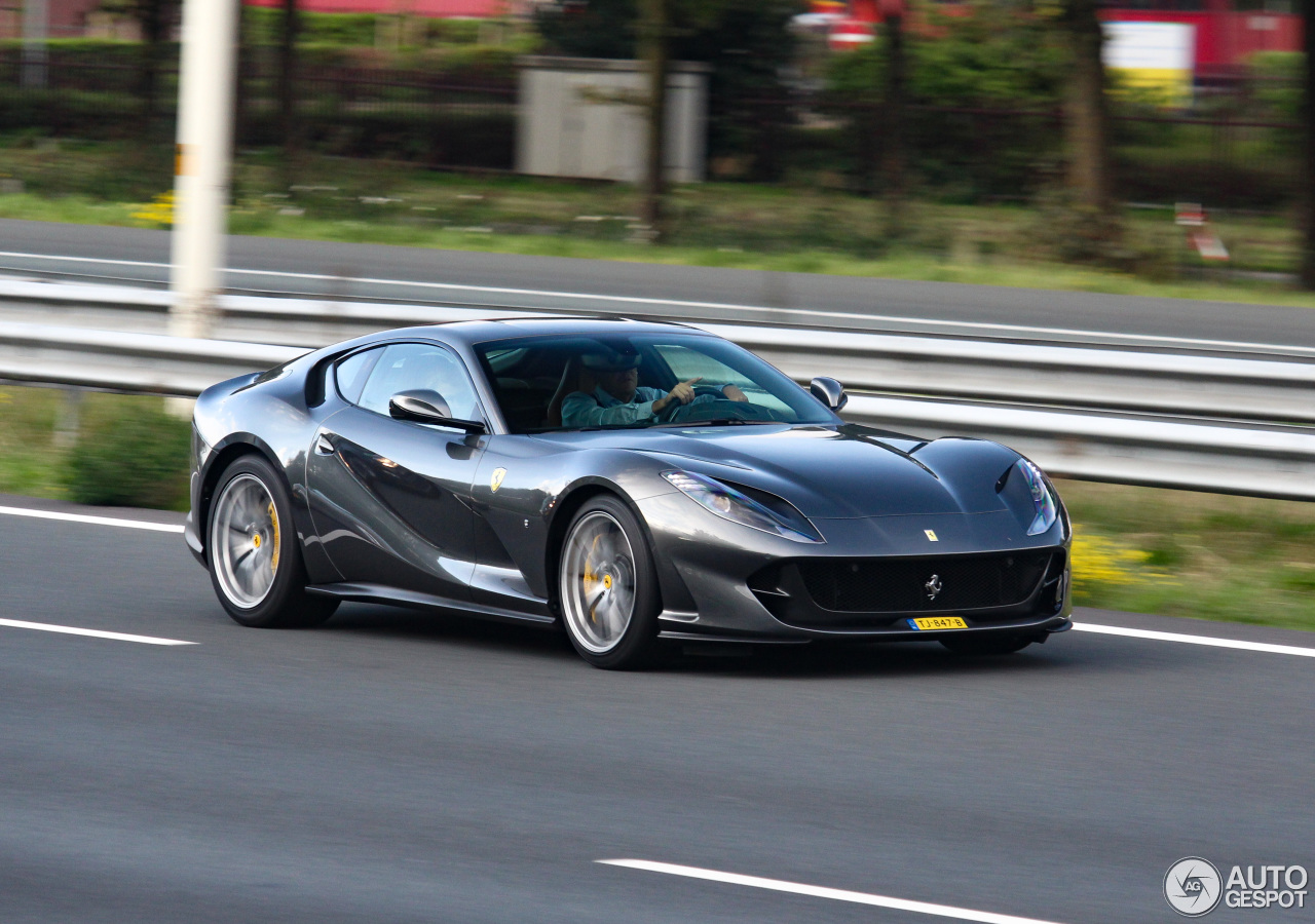 Ferrari 812 Superfast