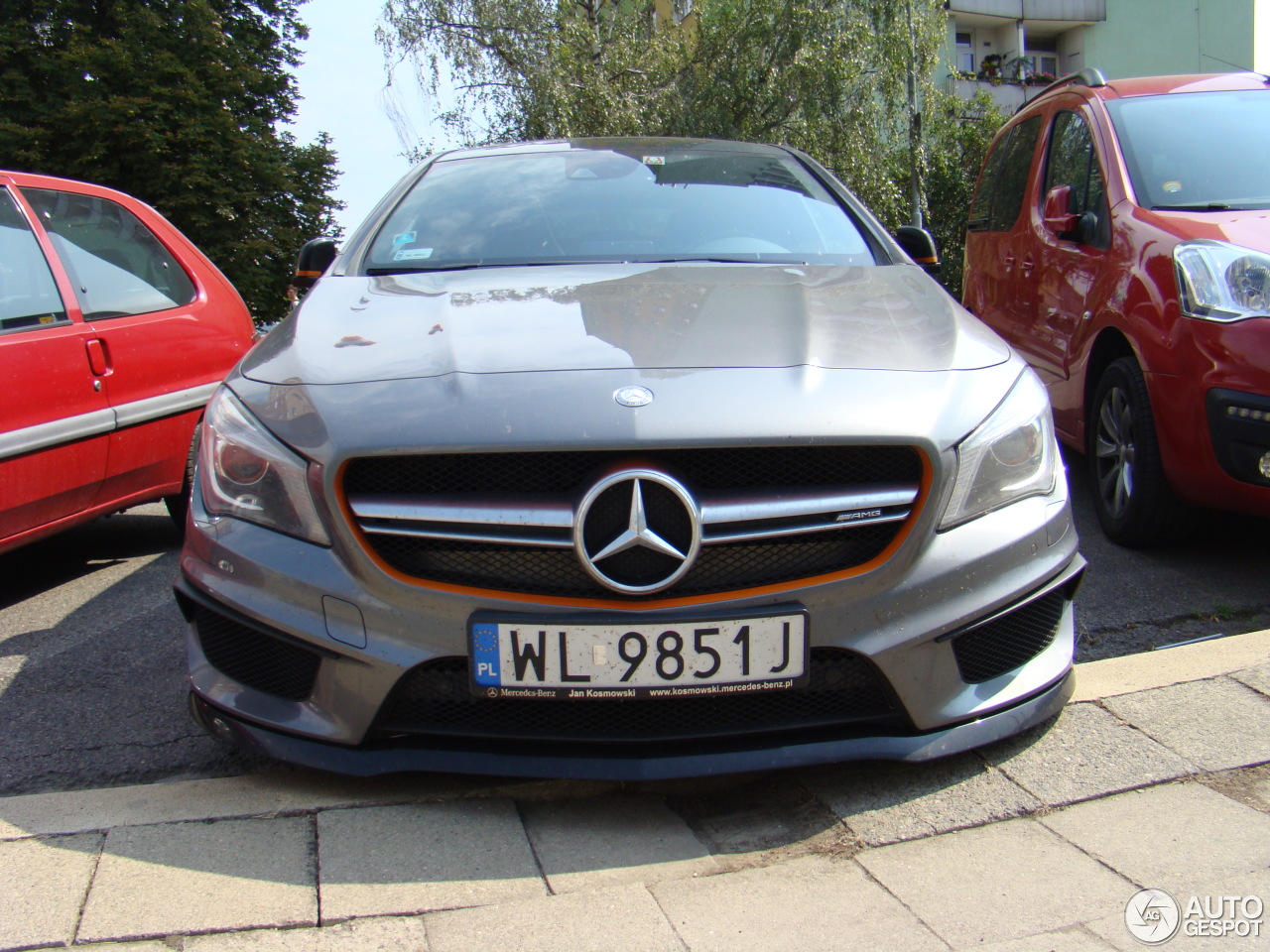 Mercedes-Benz CLA 45 AMG Shooting Brake OrangeArt Edition