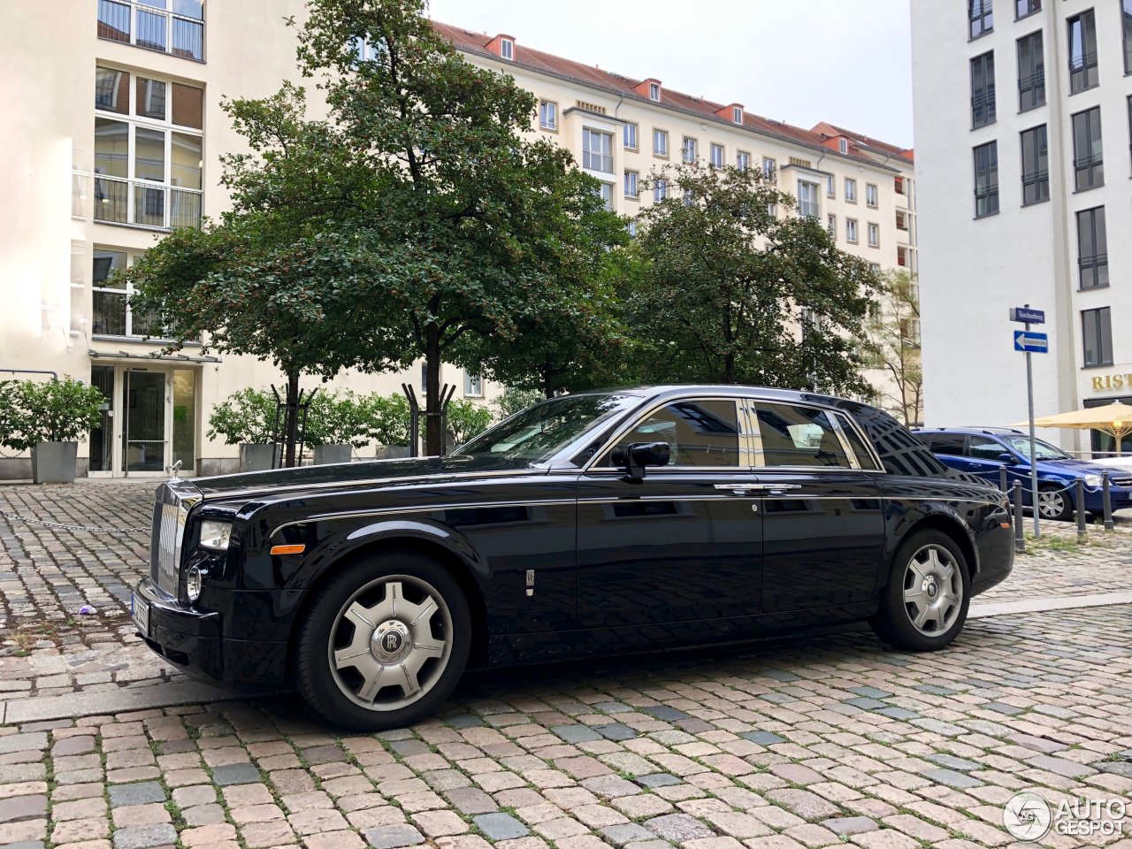 Rolls-Royce Phantom