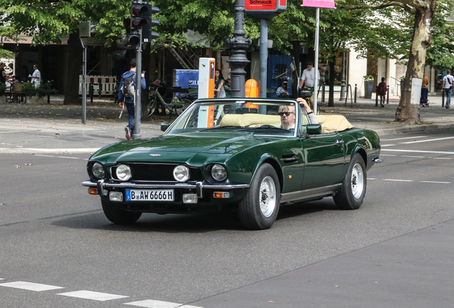 Aston Martin V8 Volante 1978-1990