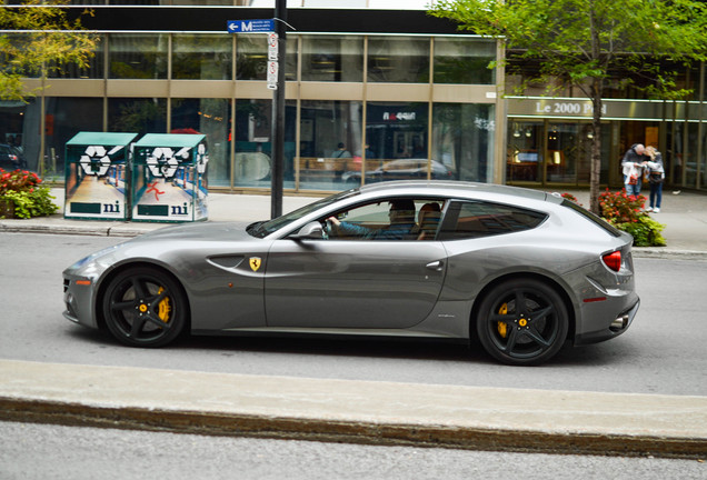 Ferrari FF
