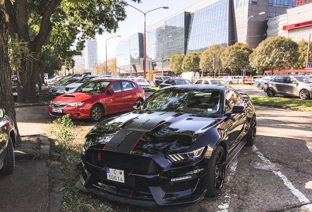 Ford Mustang Shelby GT350R 2015