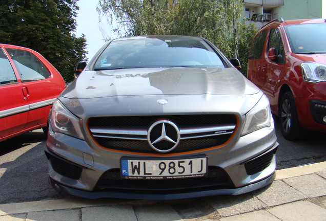 Mercedes-Benz CLA 45 AMG Shooting Brake OrangeArt Edition