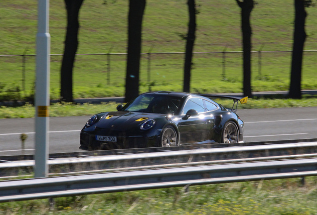 Porsche 991 GT2 RS Weissach Package