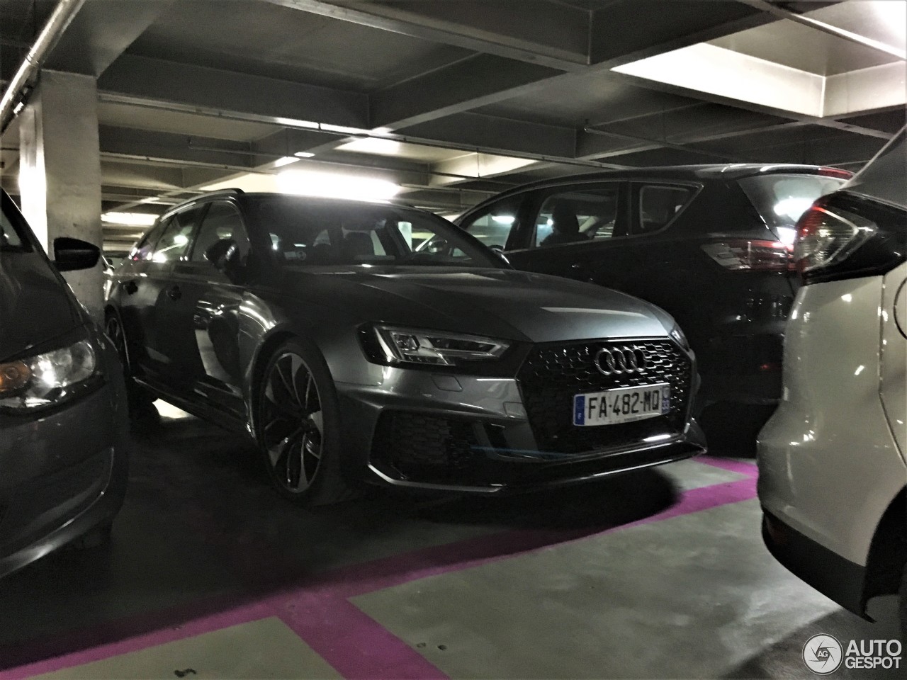 Audi RS4 Avant B9