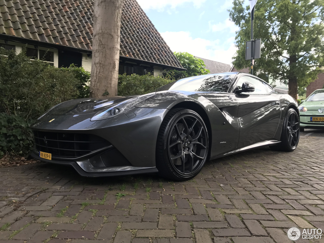 Ferrari F12berlinetta Novitec Rosso