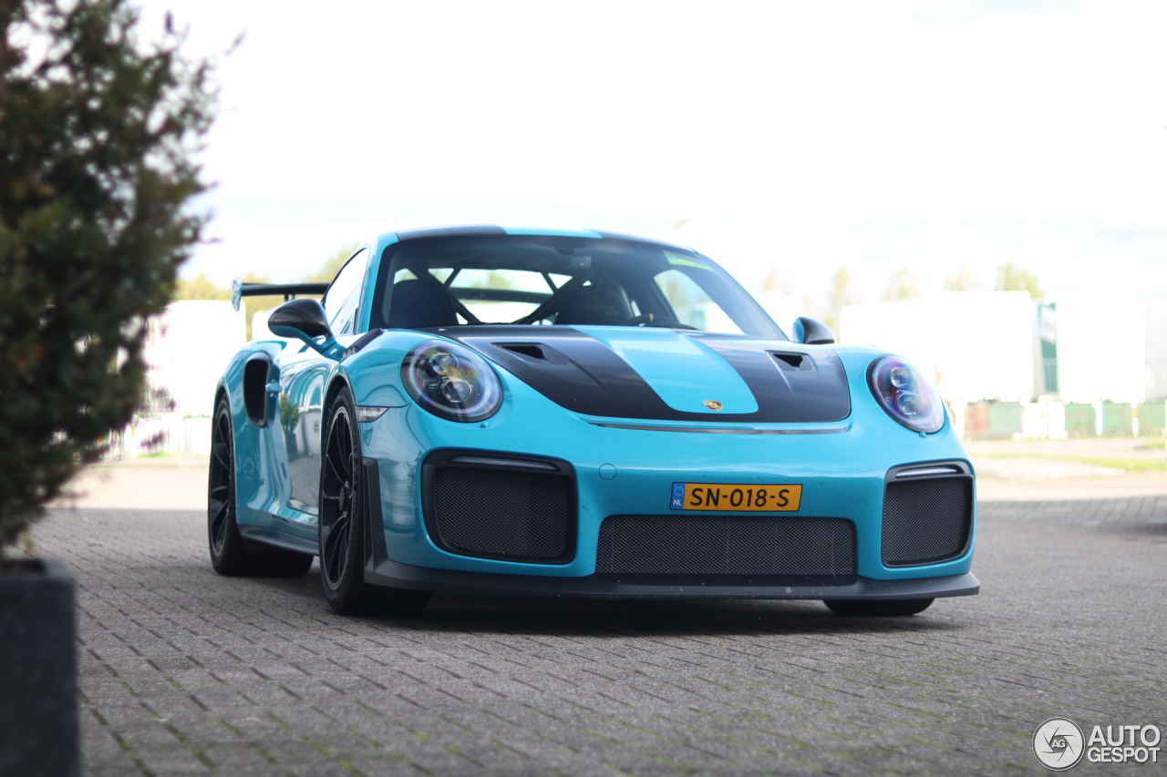 Porsche 991 GT2 RS Weissach Package