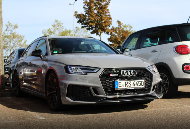 Audi RS4 Avant B9