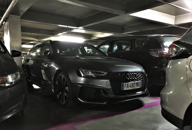 Audi RS4 Avant B9