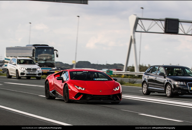 Lamborghini Huracán LP640-4 Performante