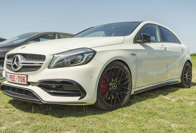 Mercedes-AMG A 45 W176 2015