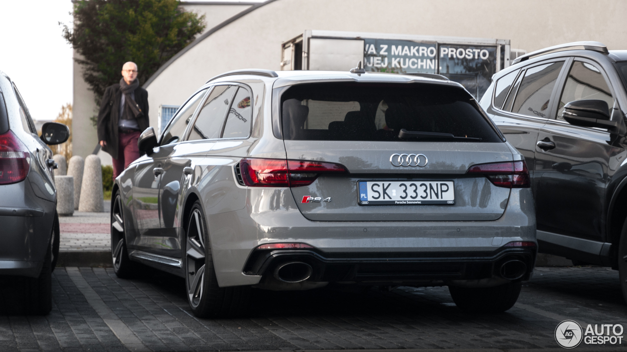 Audi RS4 Avant B9