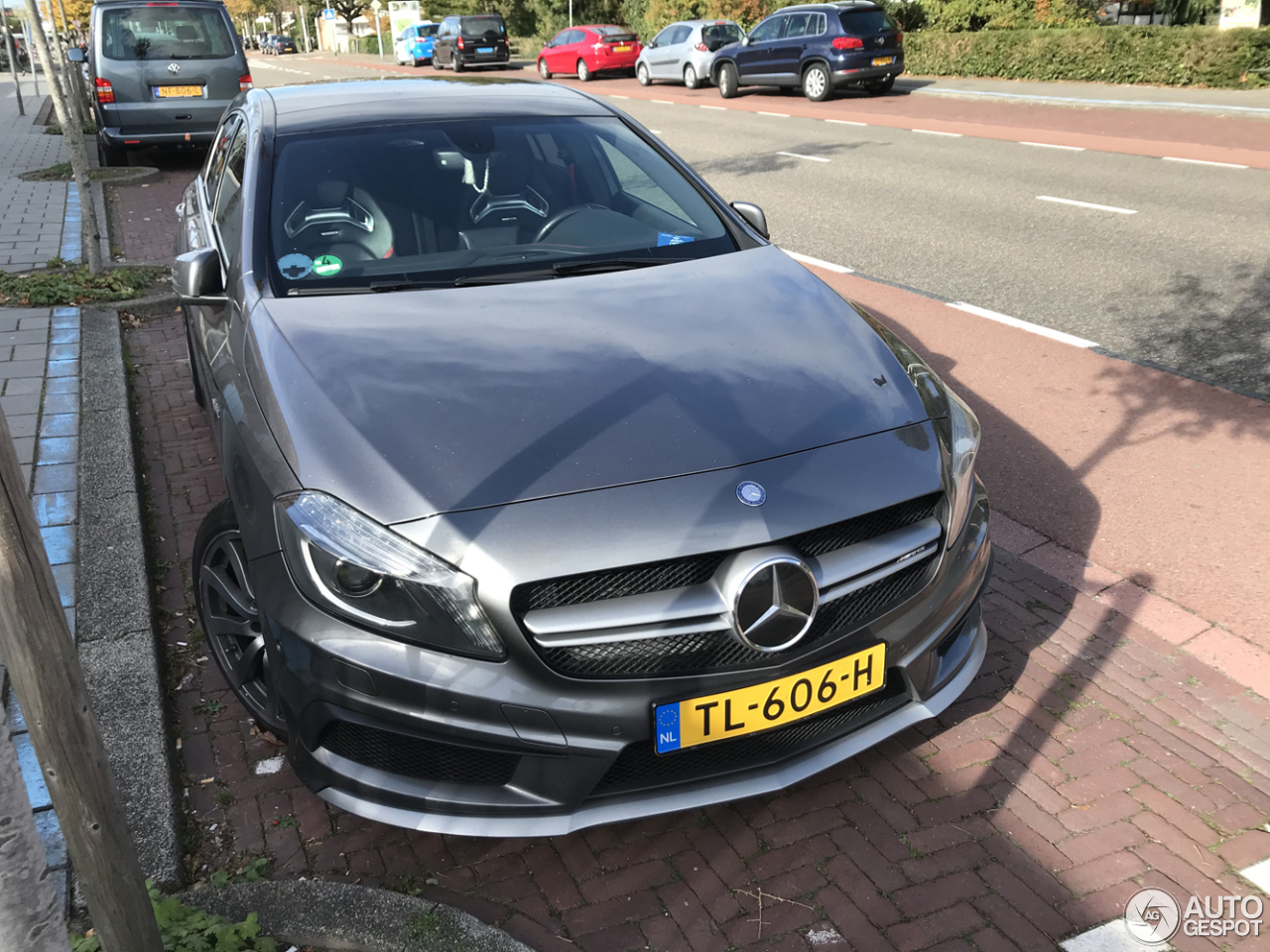 Mercedes-Benz A 45 AMG