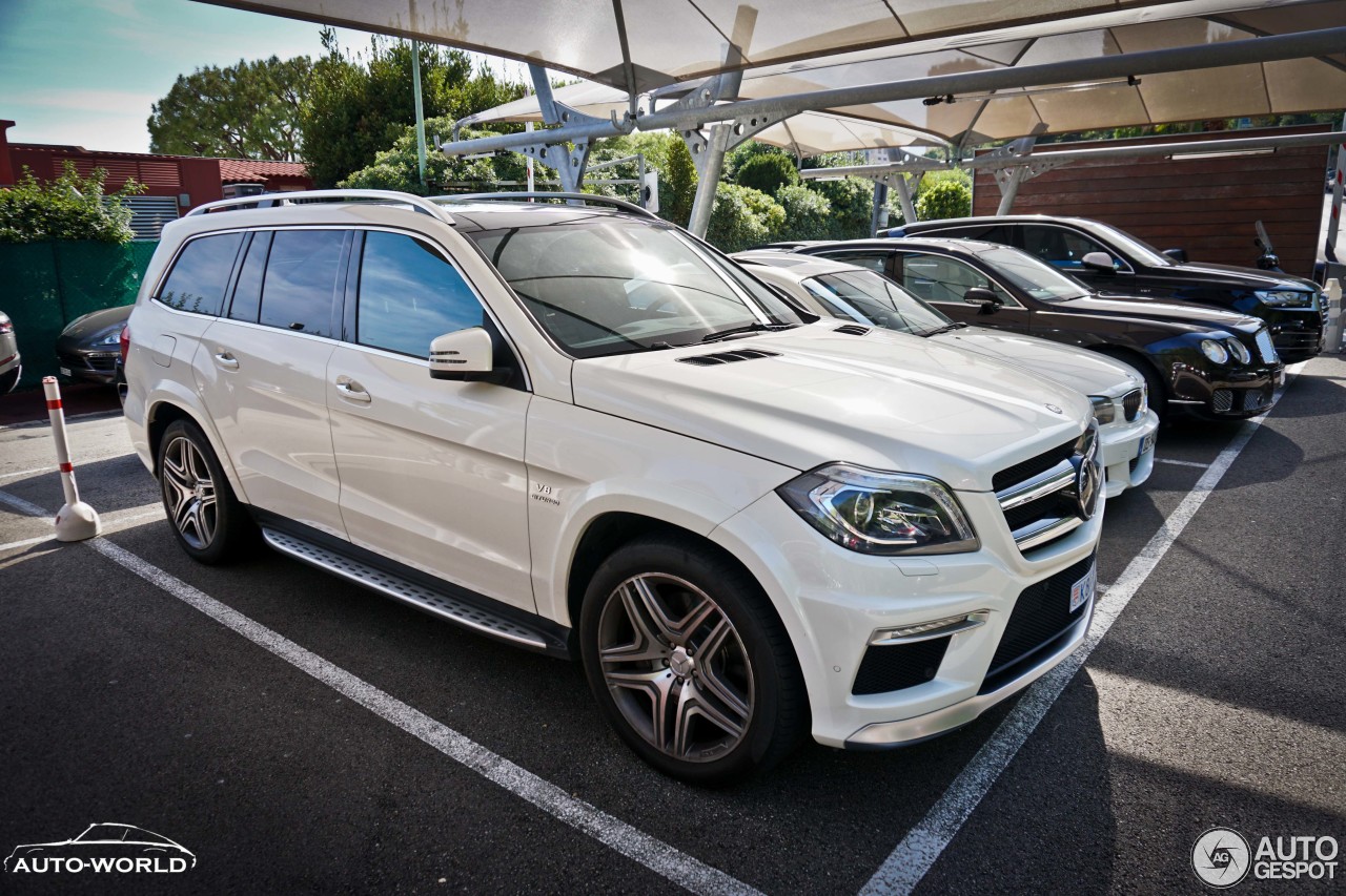 Mercedes-Benz GL 63 AMG X166