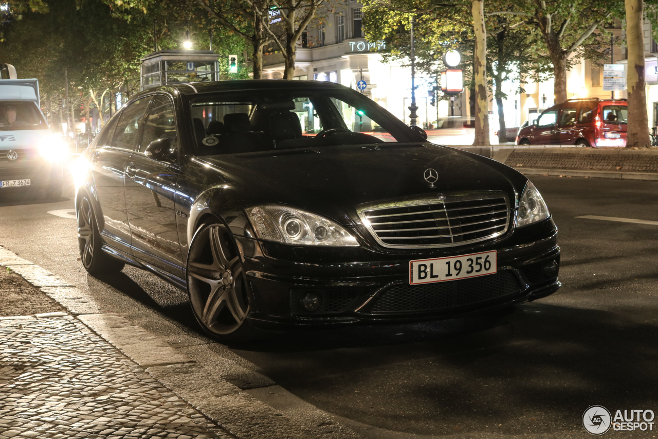 Mercedes-Benz S 63 AMG W221