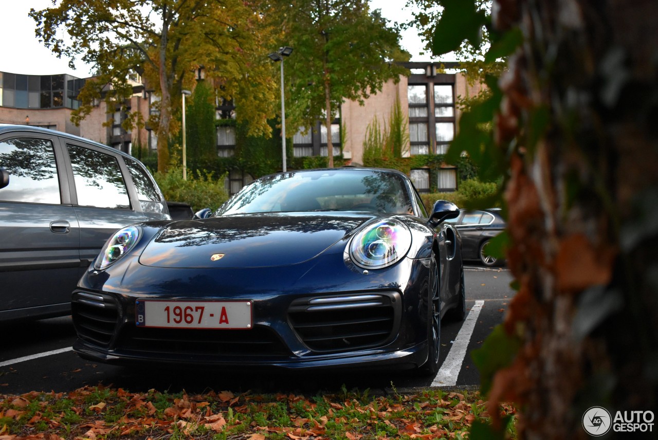 Porsche 991 Turbo S Cabriolet MkII