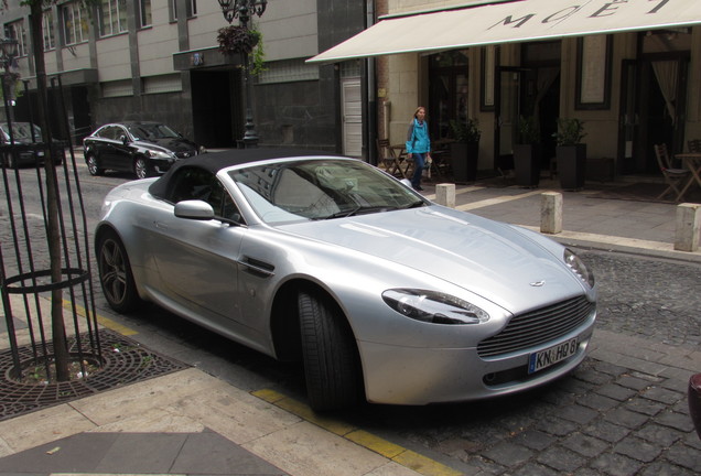 Aston Martin V8 Vantage Roadster