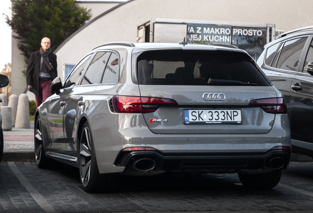 Audi RS4 Avant B9