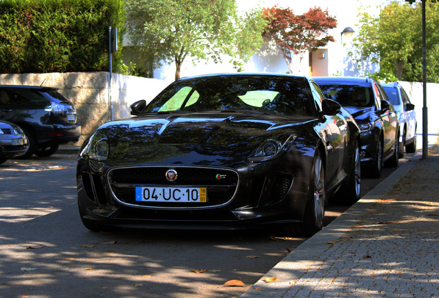 Jaguar F-TYPE S Coupé