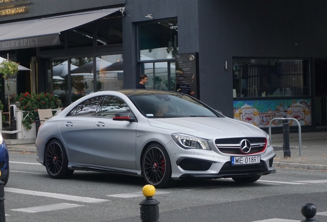 Mercedes-Benz CLA 45 AMG Edition 1 C117