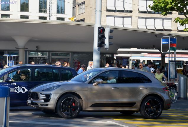 Porsche 95B Macan Turbo