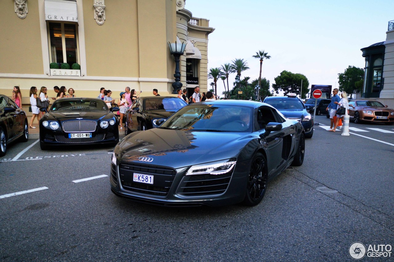 Audi R8 V10 Plus 2013