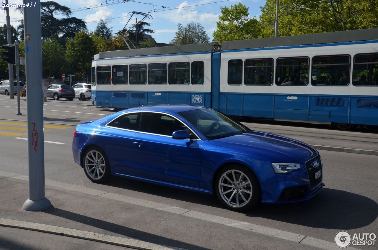 Audi RS5 B8 2012