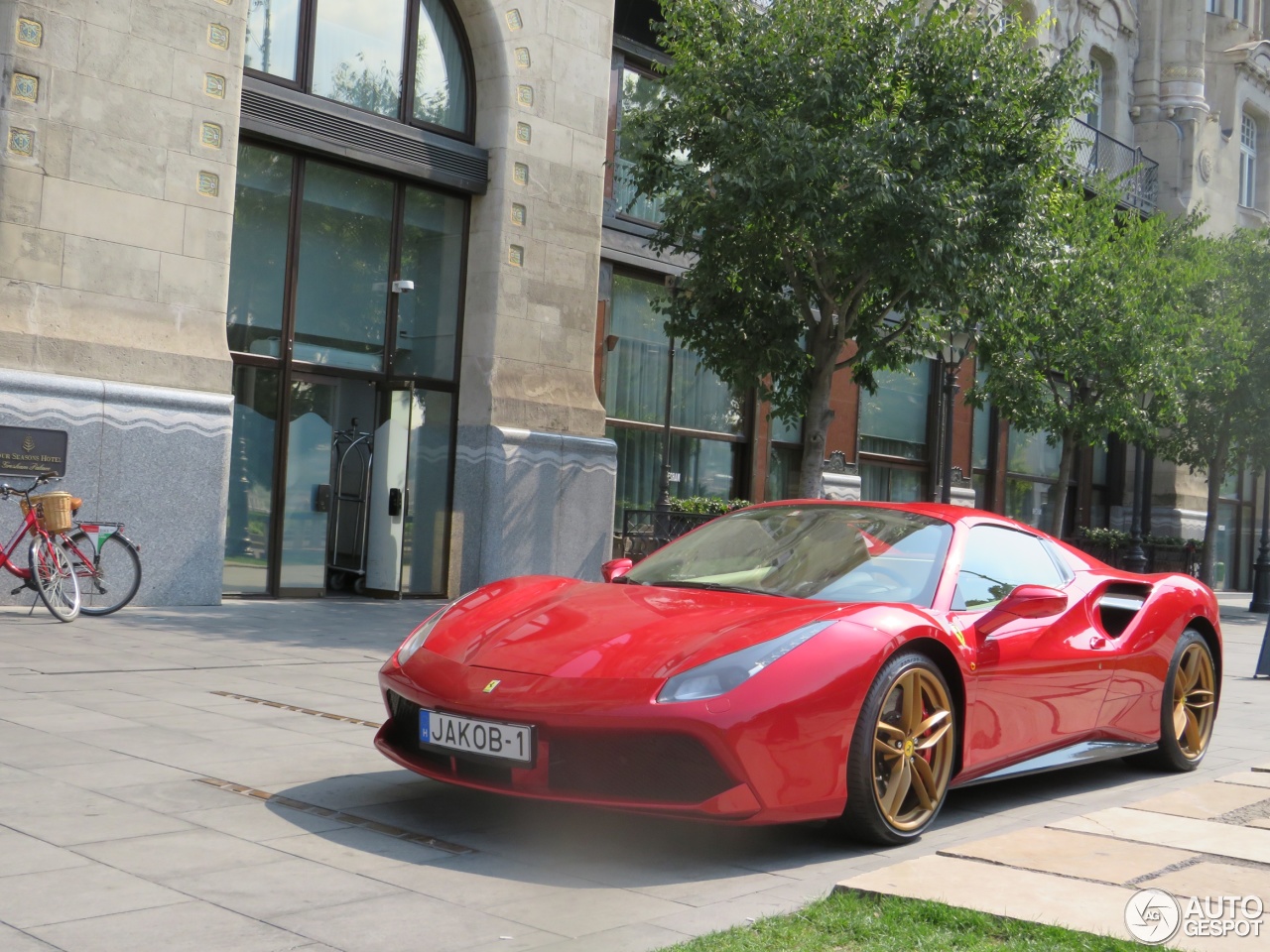 Ferrari 488 Spider