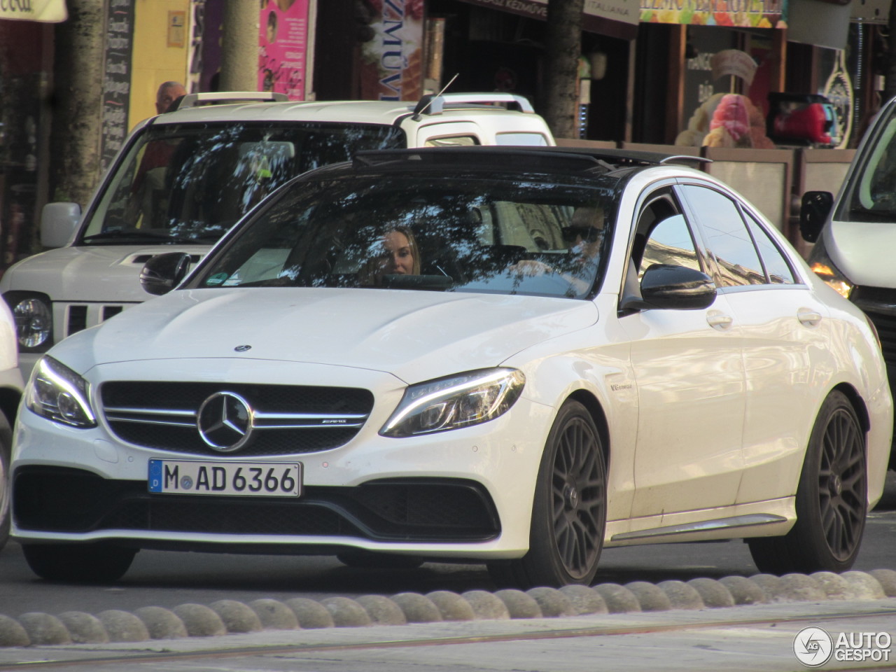 Mercedes-AMG C 63 S W205