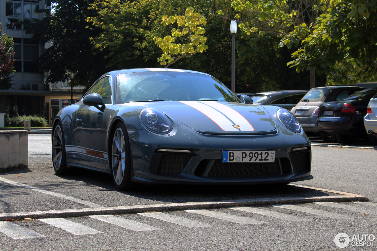 Porsche 991 GT3 Touring