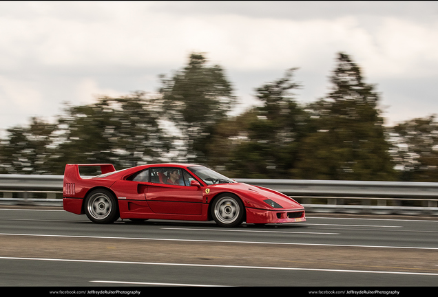 Ferrari F40