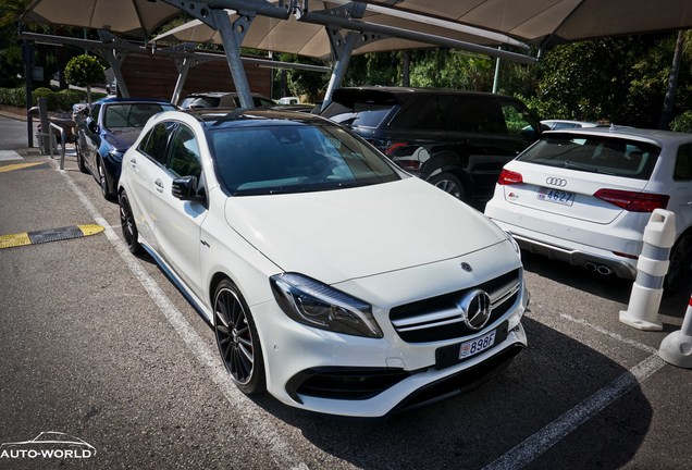 Mercedes-AMG A 45 W176 2015