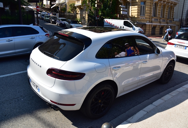 Porsche 95B Macan GTS