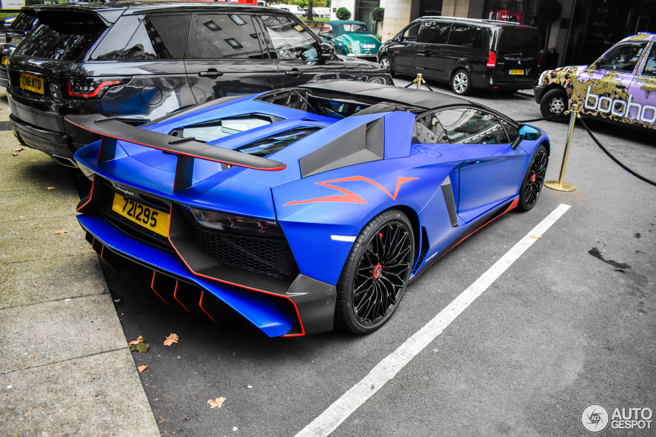 Lamborghini Aventador LP750-4 SuperVeloce Roadster