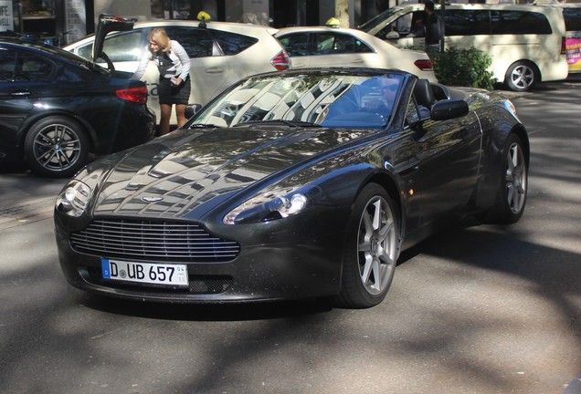 Aston Martin V8 Vantage Roadster