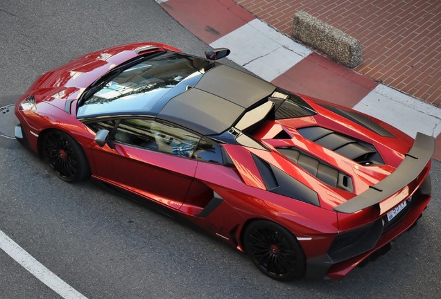 Lamborghini Aventador LP750-4 SuperVeloce Roadster