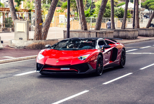 Lamborghini Aventador LP750-4 SuperVeloce Roadster