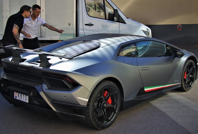 Lamborghini Huracán LP640-4 Performante