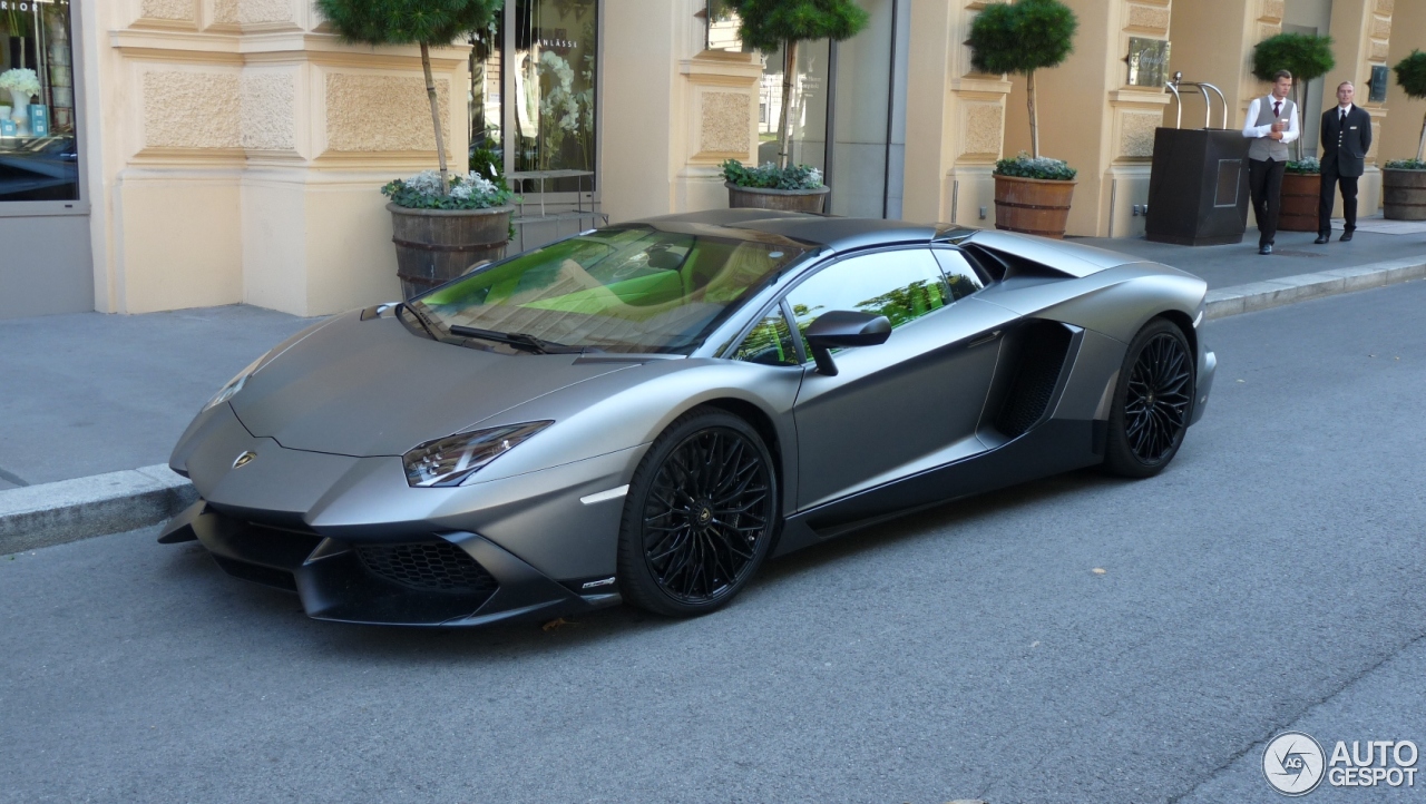 Lamborghini Aventador LP720-4 Roadster 50° Anniversario