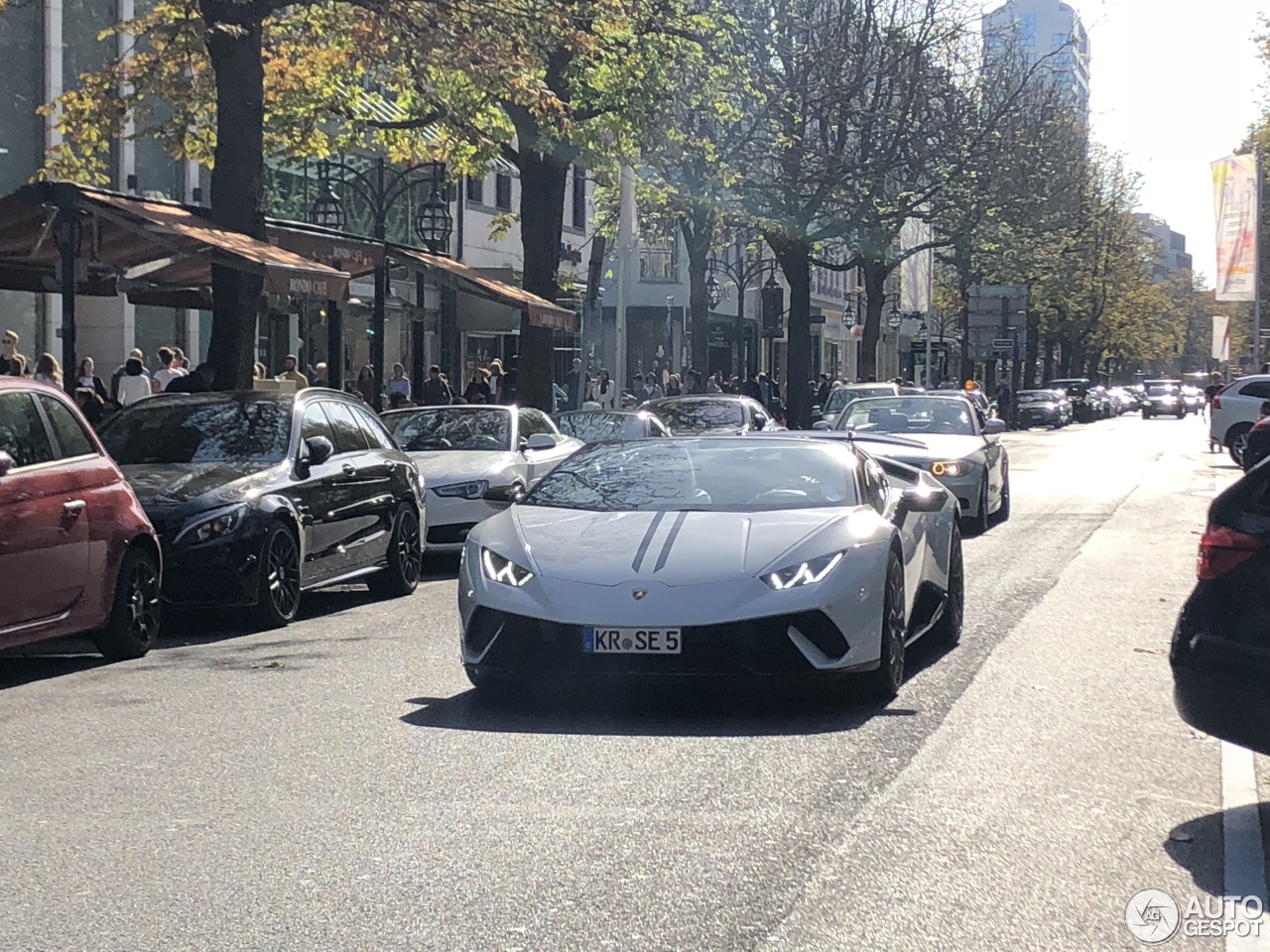 Lamborghini Huracán LP640-4 Performante Spyder