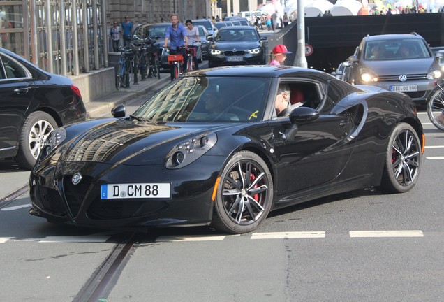 Alfa Romeo 4C Coupé