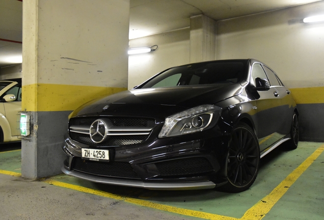 Mercedes-Benz A 45 AMG