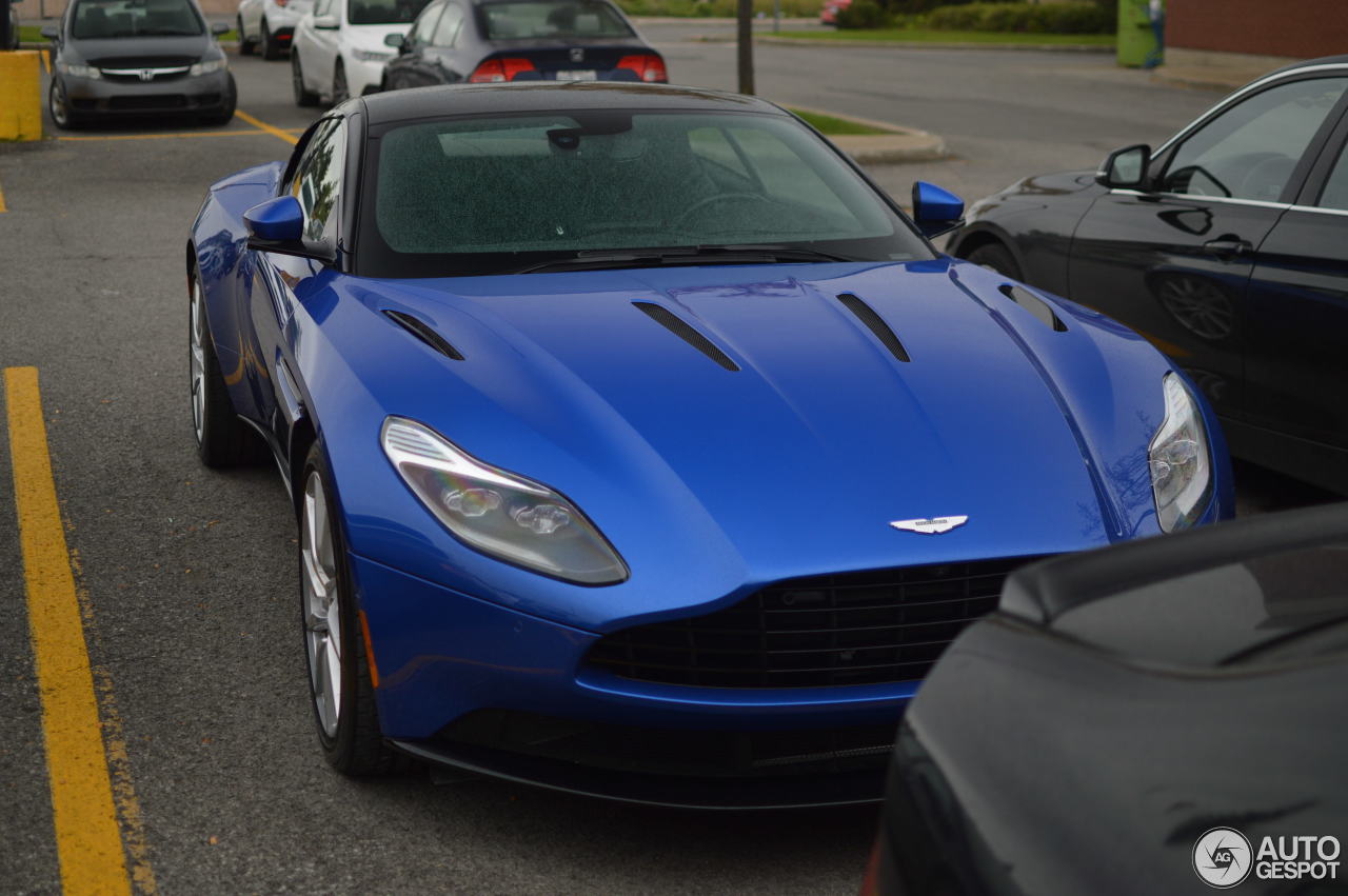 Aston Martin DB11