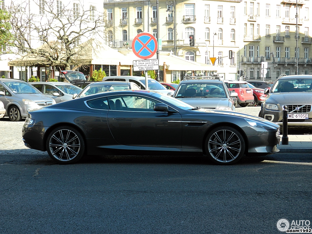 Aston Martin Virage 2011