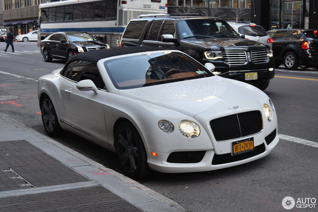 Bentley Continental GTC V8