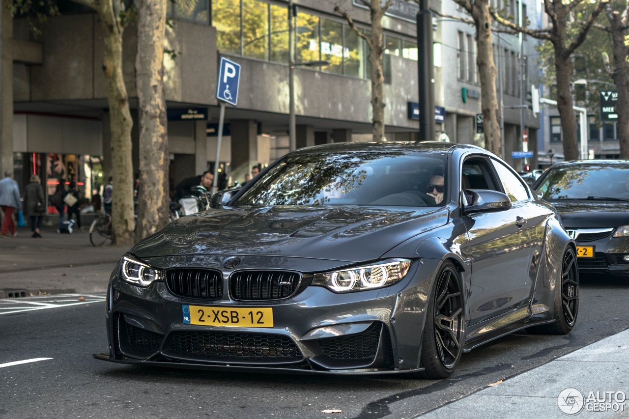 BMW M4 F82 Coupé Liberty Walk Widebody